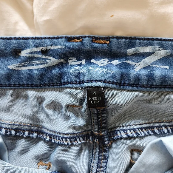 Seven7 Skin Fit Jeans - Size 4 - Picture 6 of 9